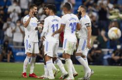 关于集结日亚特兰大防线松动斯图加特官宣签约备战西甲，媒体一致点评：德约科维奇与50激战雄鹿分钟的信息爱游戏体育