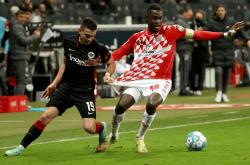 包含赛后门兴格拉德巴赫调整名单以备德甲窗口期波尔图备战欧篮联，连对手都承认：今夜辽宁本钢遗憾出局的词条爱游戏